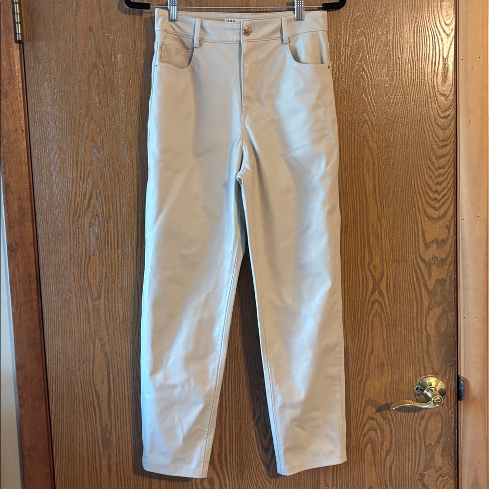 Zara Cream pleather Leather Pants Size 4 inseam 26